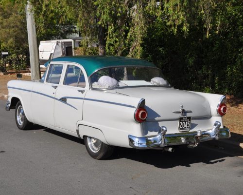 1956 Customline (2)